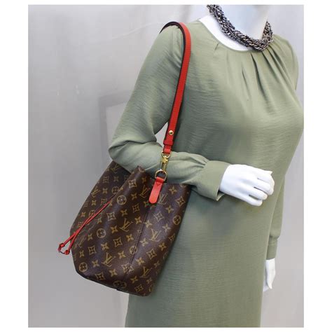 louis vuitton noe noe bag|Louis Vuitton bucket bag neonoe.